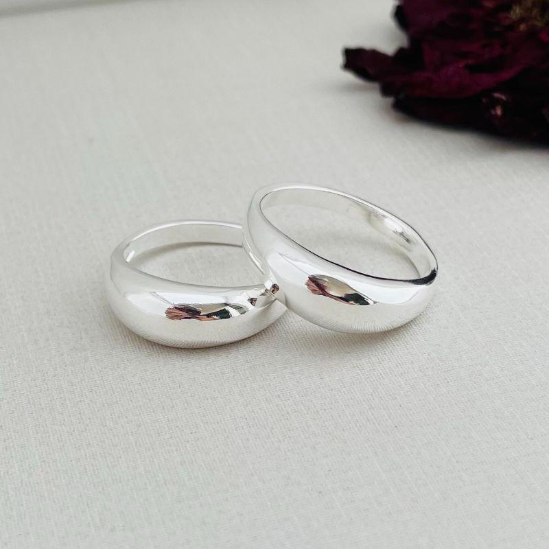 03.2242.0.S - (19) Anel abaloado liso com aro reto simples