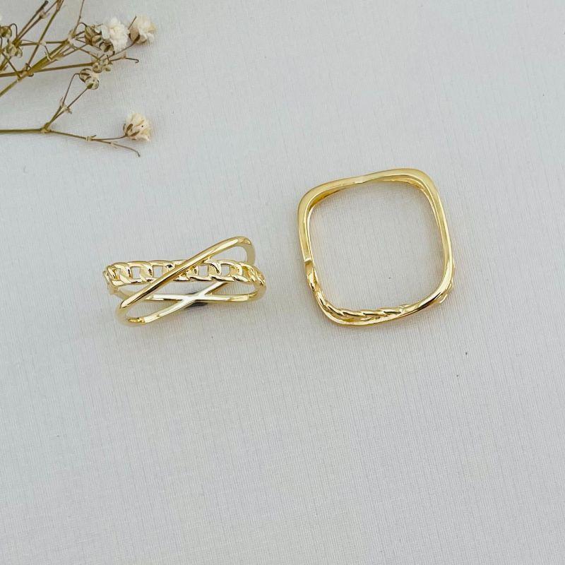 03.2247.0.O - (20) Anel de aro quadrado em X com um liso simples e outro em elos