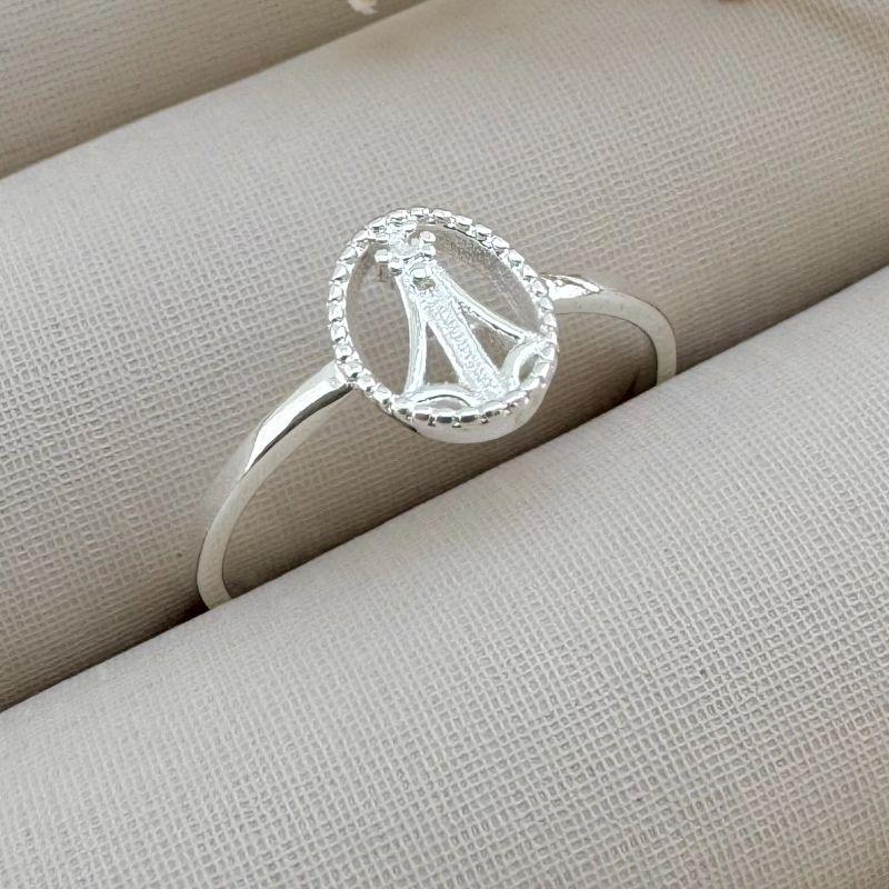 03.2303.0.S - (23) Anel de aro liso fino com Nossa Senhora em oval