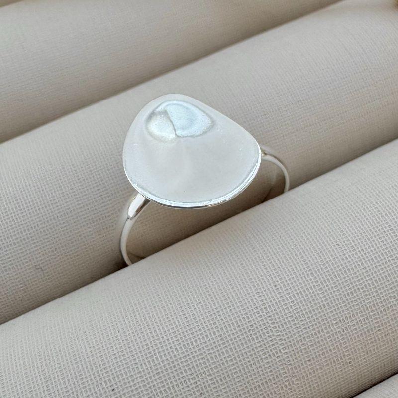 03.2310.0.S - (19) Anel de aro fino liso simples com gota organica grande em chapa