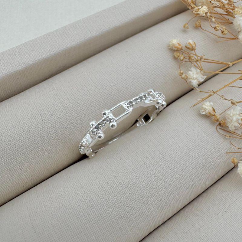 03.2361.1.S - (19) Anel de elos tiffany com centro cravejado