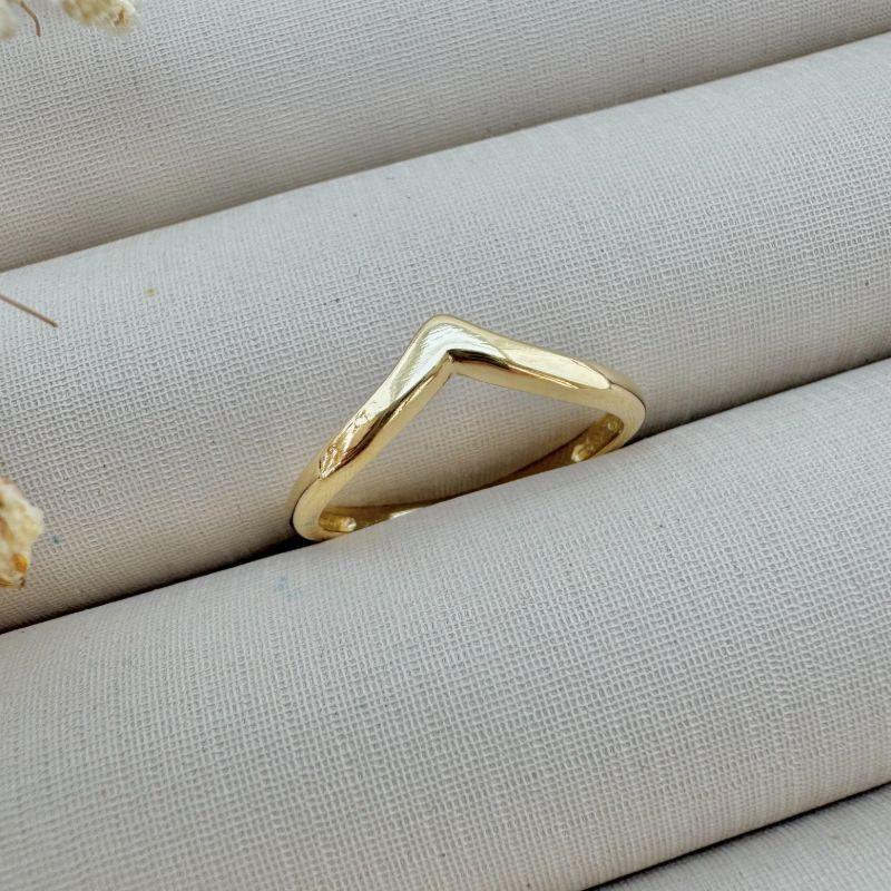 03.2365.0.O - (14) Anel de aro liso com micro V ems eu formato