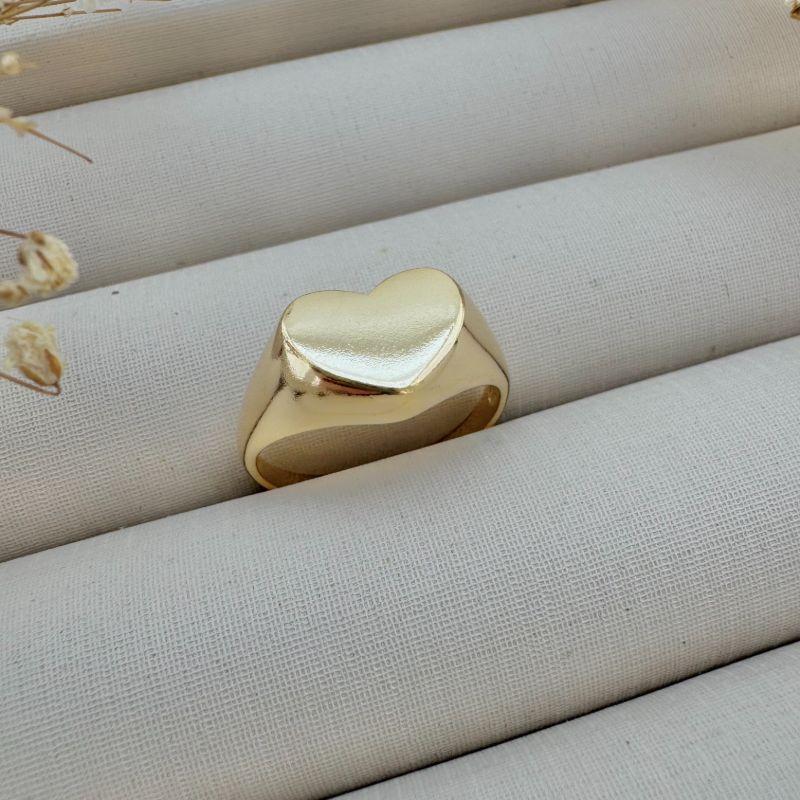 03.2371.0.O - (18) Anel alto de formato coração grande liso