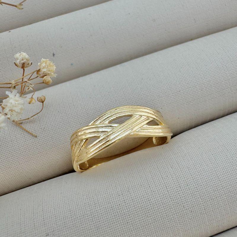 03.2373.0.O - (19) Anel de aro plano em efeito trê em trança