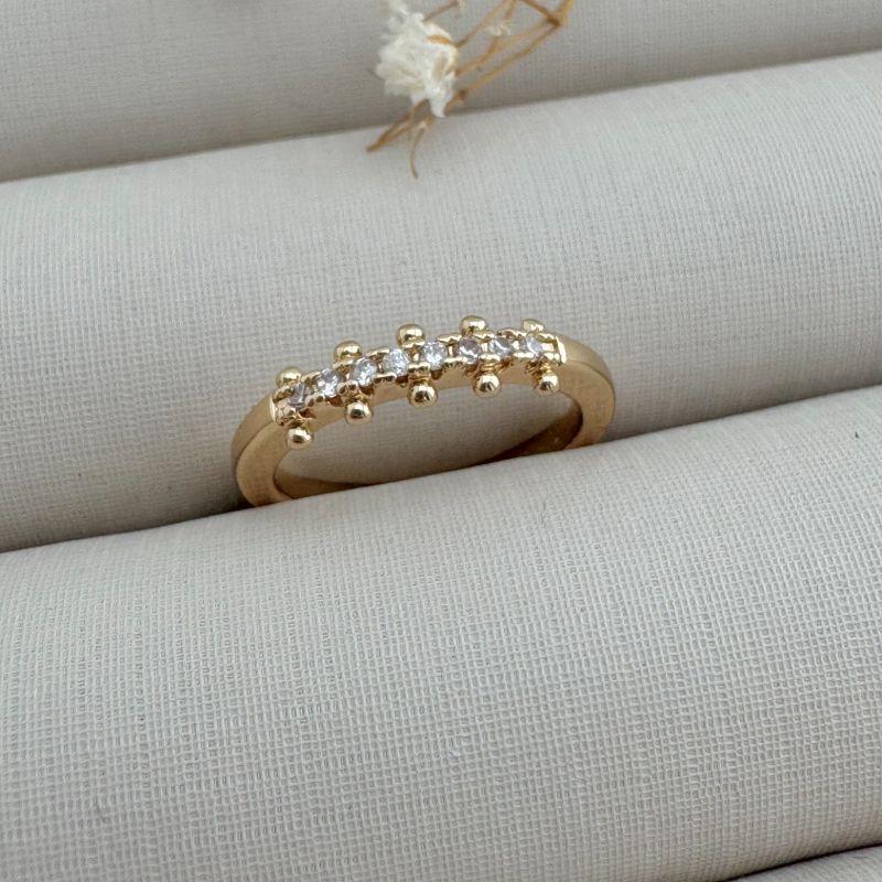 03.2397.1.O - (7) Anel estilo aparador com bolinhas lisas nas laterais