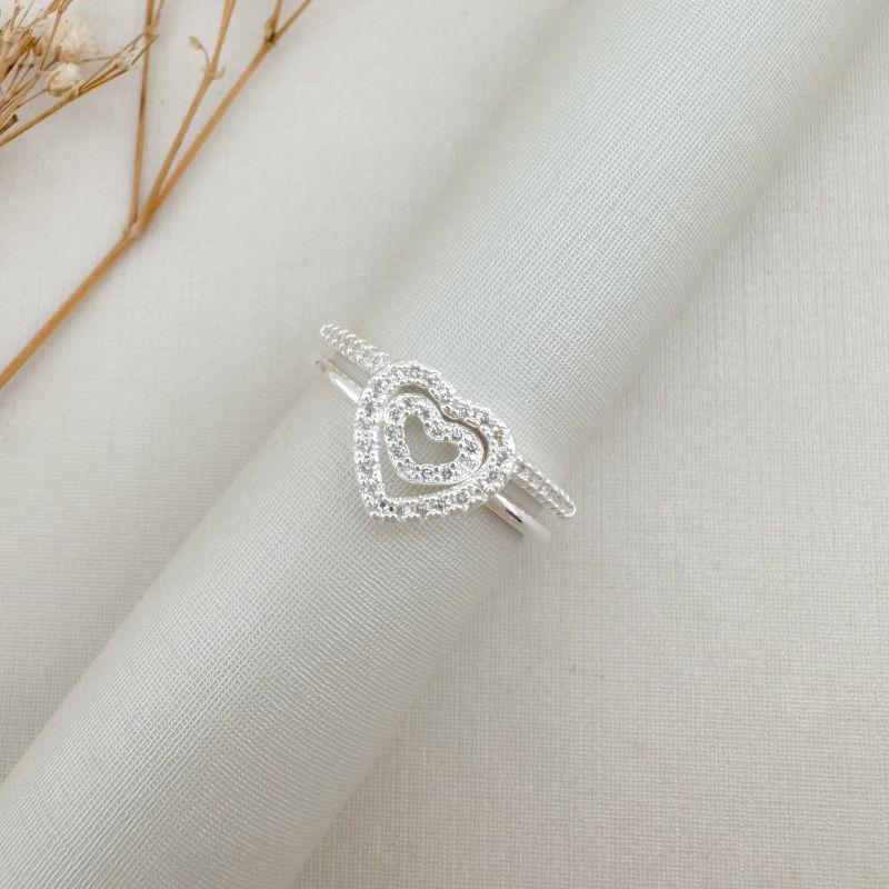 03.2453.1.S - (19) Anéis de silhueta de corações que se encaixam com aro liso