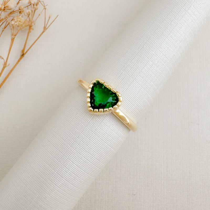 03.2477.5.O - (22) Anel de aro fino liso com coração em cravação barras