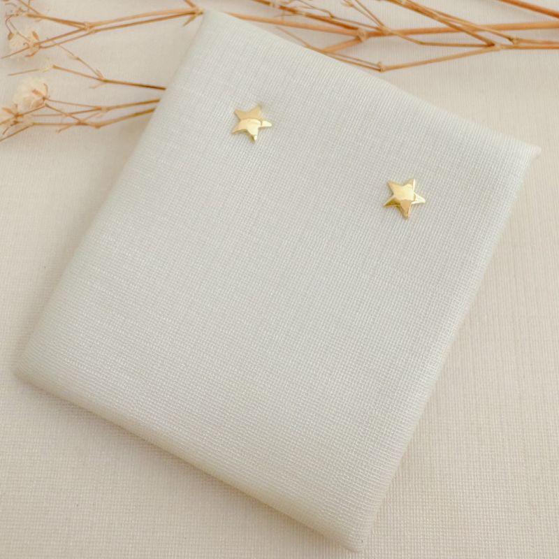 07.2760.0.O - (Tam.P) Brinco formato estrela abaloada em chapa lisa simples