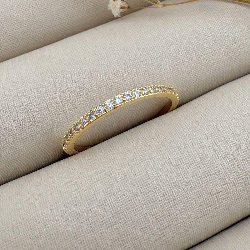 03.2296.1.O - (17) Anel de estilo aparador unico cravejado