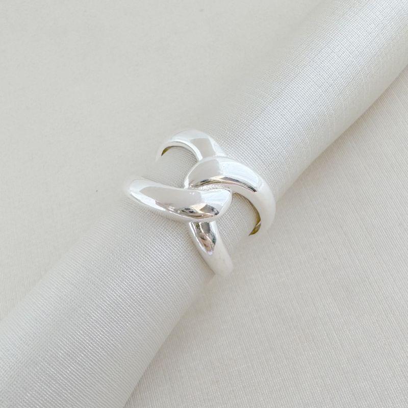 03.2503.0.S - (19) Anel em aro X arredondado liso simples