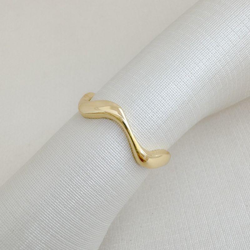 03.2512.0.O - (24) Anel de aro zig zag em efeito orgânico liso