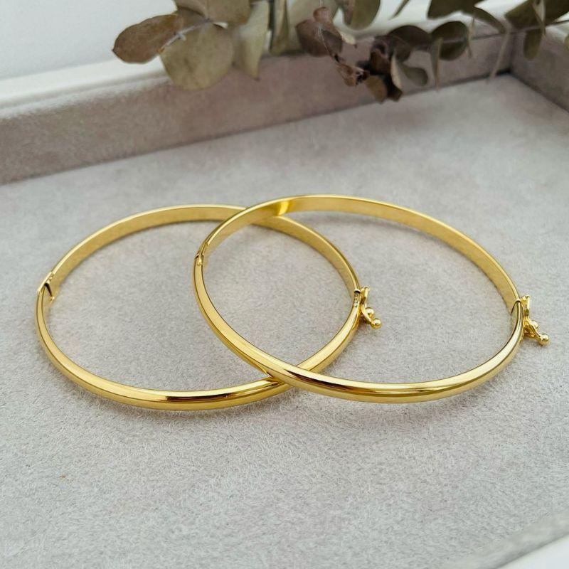 04.0194.0.O - Bracelete liso oval com dentro reto e efeito concavo