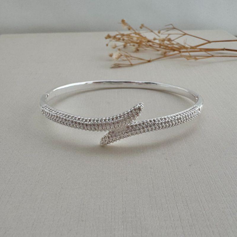 04.0202.1.S - Bracelete de ondas espelhadas cravejadas de fecho encaixe