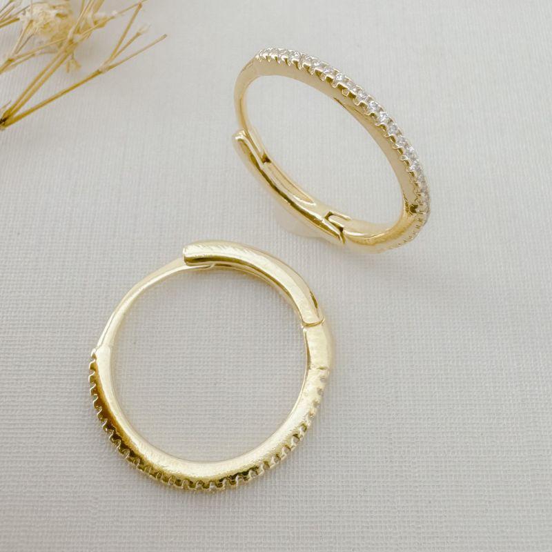 05.3071.1.O - Argola circular 19mm com uma coluna cravejada frontal