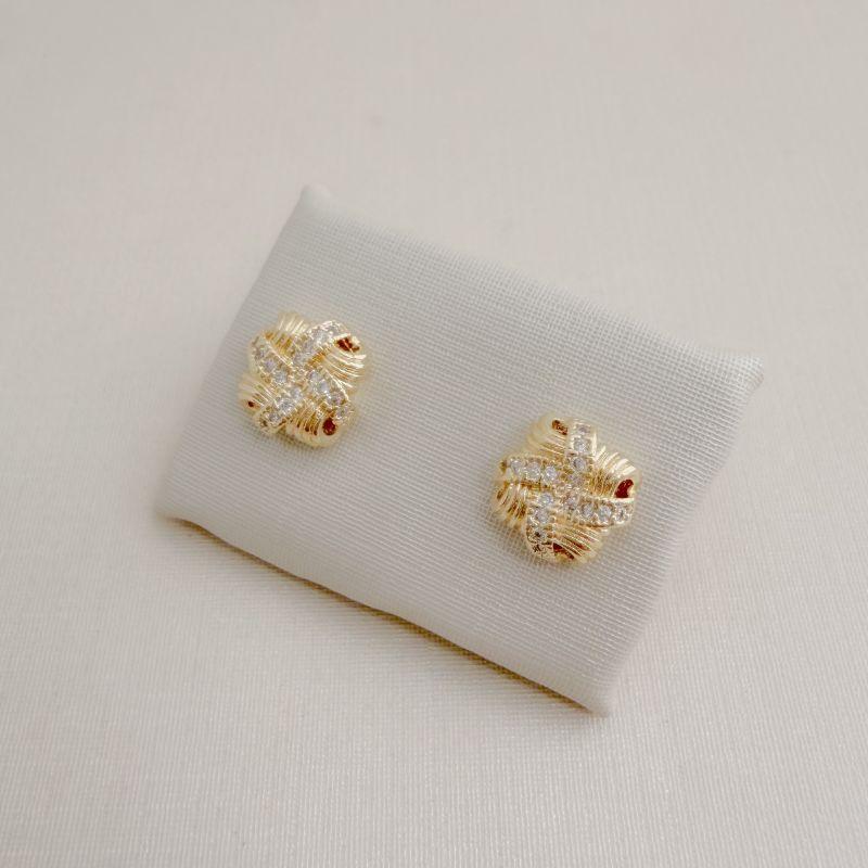 07.2431.1.O - Brinco de quatro barras cravejadas em estilo moinho com círculos lisos