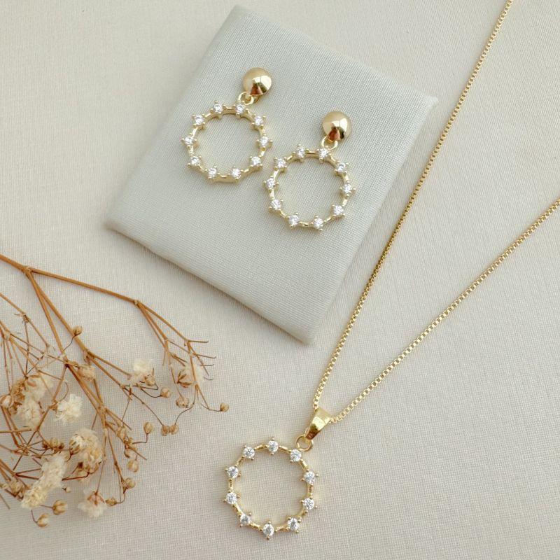 08.0605.1.O - (45) Conjunto de base moeda abaloado liso com pingente circula com cravação espaçada