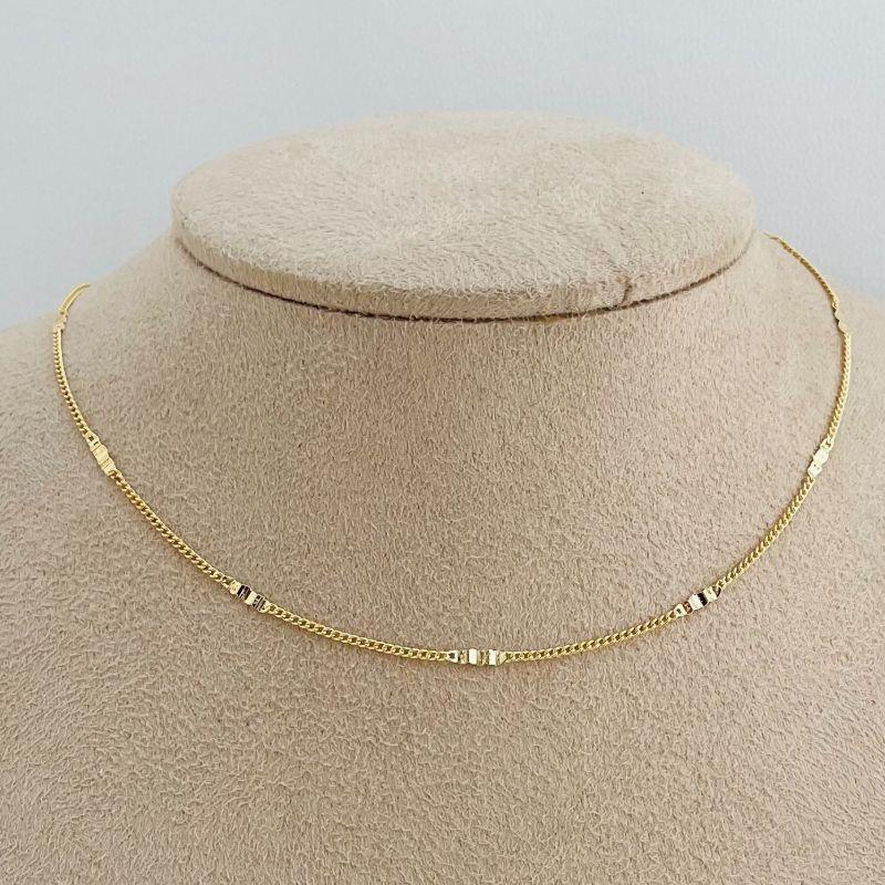 09.2128.0.O - (32) Choker de elos grumet com partes em efeito amassadas lisas, extensor 10cm