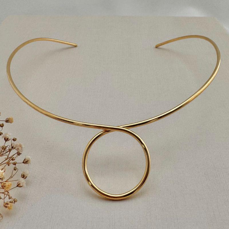 09.2205.0.O - Colar aro aberto de tubo liso com um  loop central