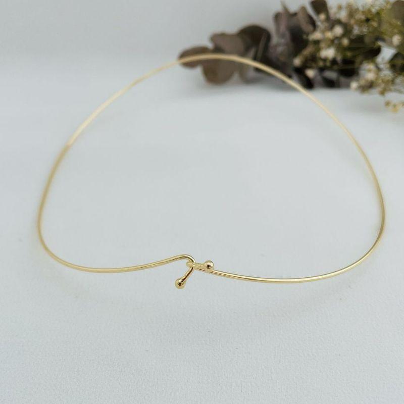 09.2206.0.O - Aro de tubo liso fino com frente em fecho granchos