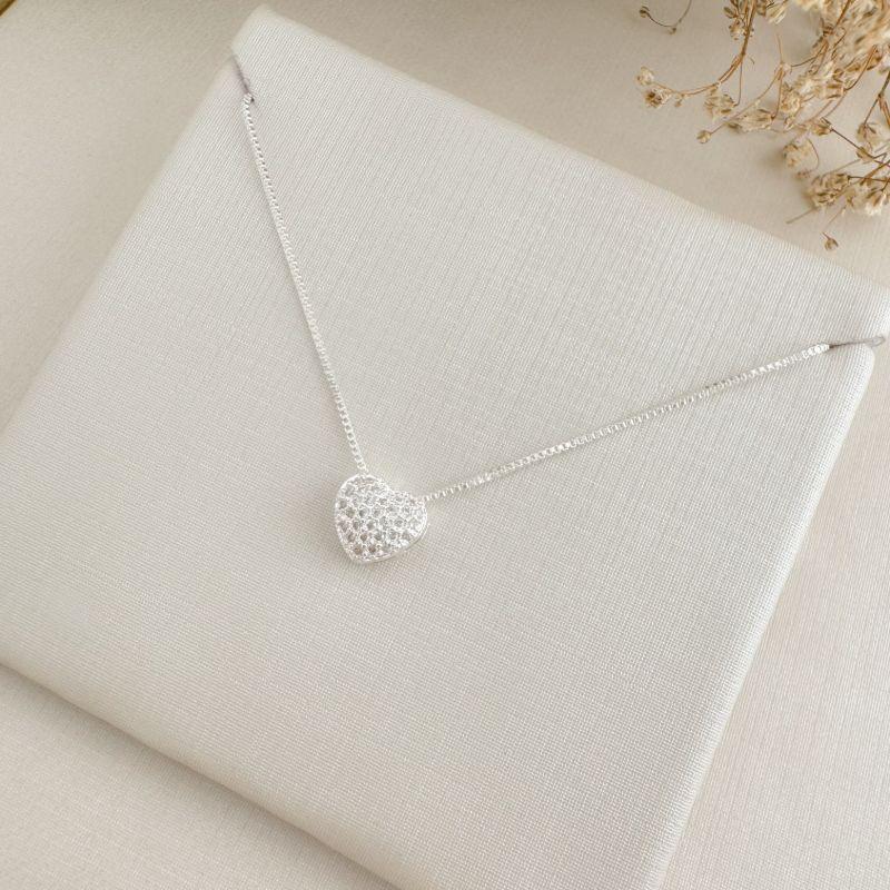 09.2391.1.S - (45) Colar de veneziana com pingente de coração cravejado com galeria