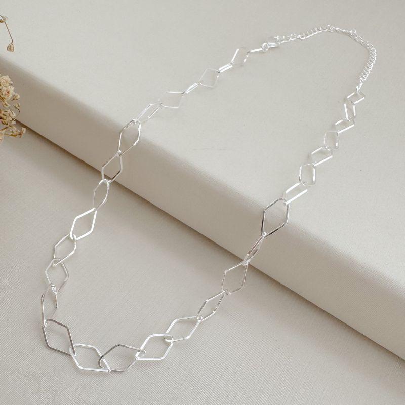 09.23950.S - (32) Choker de elos em formato losangos lisos