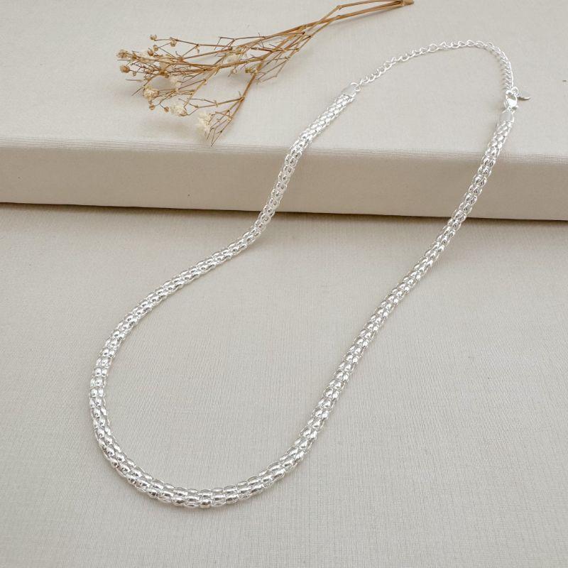 09.2398.0.S - (32) Choker de malha oca em desenho barril liso