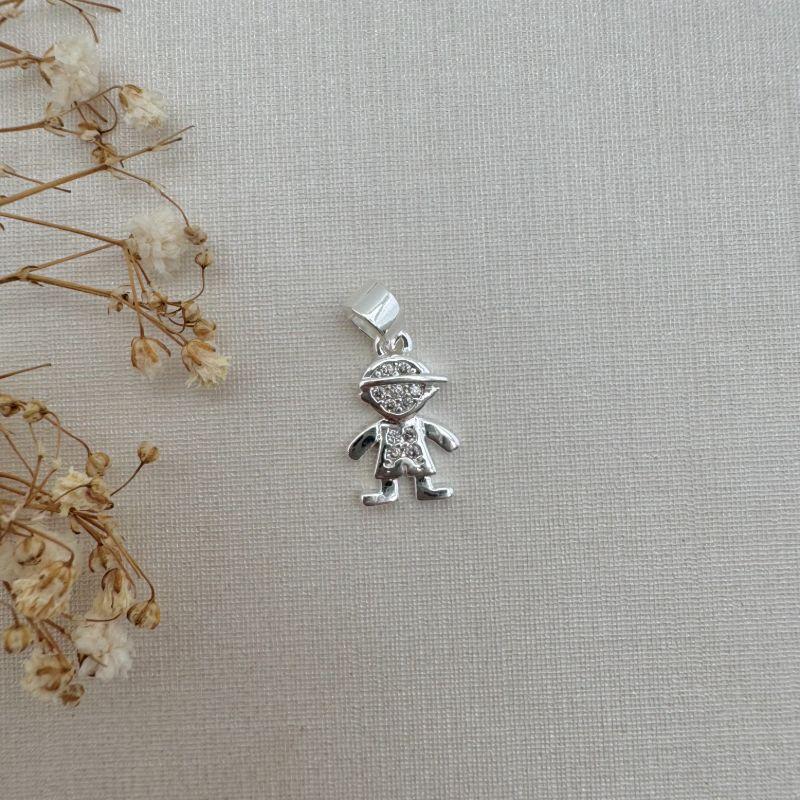 11.0007.1.S - (V2 - Menino) Pingente menino cravejada na cabeça e no corpo - para canga de corações cravejados