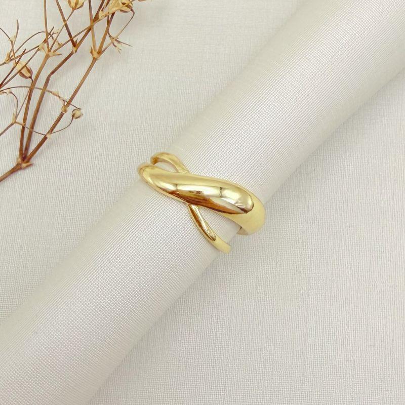 03.2525.0.O - (15) Anel de formato X orgânico com um lado fino e lado grosso liso