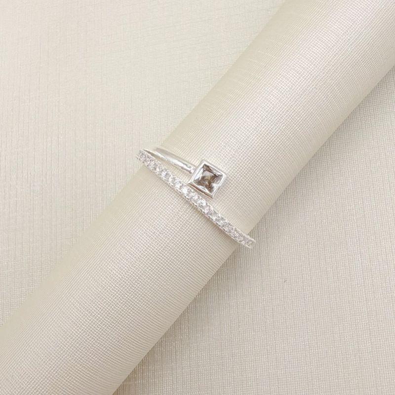 03.2527.1.S - (14) Anel de aro cravejado com fio liso de ponta em ponto de luz quadrado