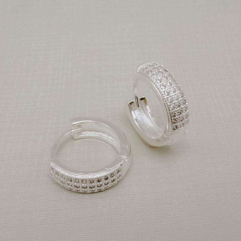 05.3090.1.S - Argola clássica com três colunas de zircônia 15mm