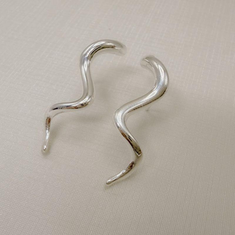 06.1314.0.S - Brinco cachos lisos.