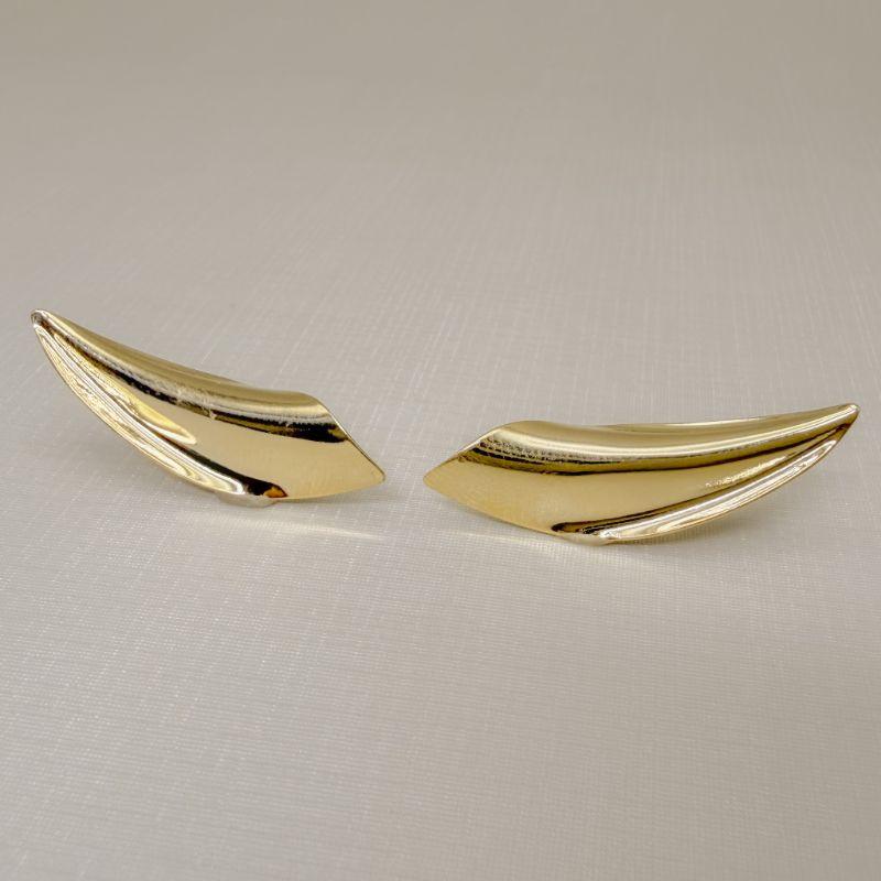 06.1320.0.O - Ear-cuff asa lisa com desenho curvado.