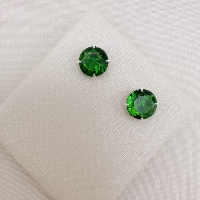 07.9025.5.S - (V1) Brinco ponto de luz 8mm