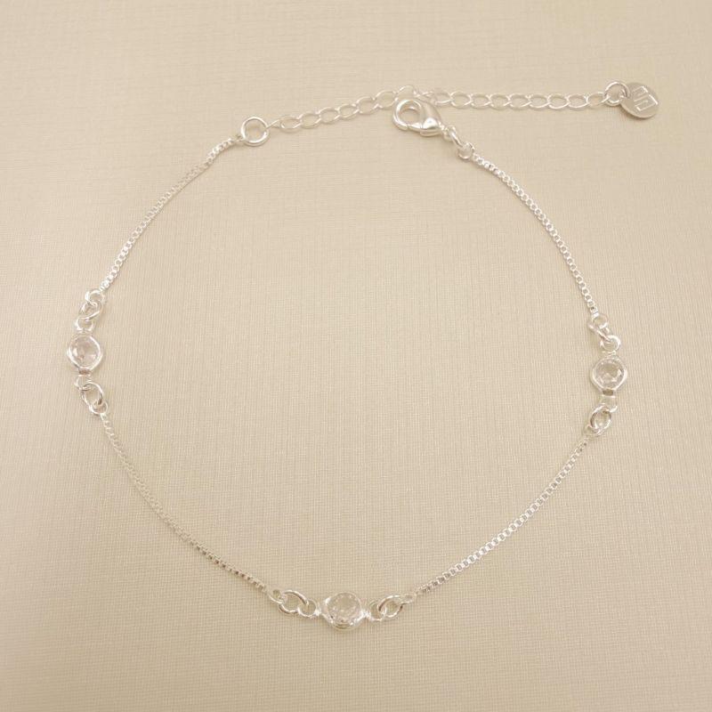 12.2266.1.S - Pulseira insp. modelo Tiffany com pontos de luz e corrente veneziana entre os pontos.