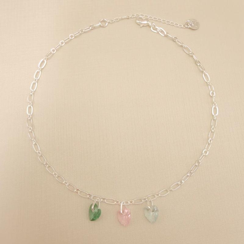 14.0322.C.S - Tornozeleira de elos ovais longos com três corações em ponto de luz