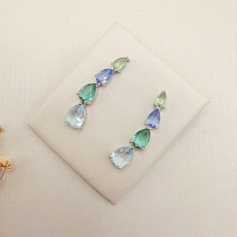 06.1349.C.B - Brinco ear-jacket em quatro gotas de tamanhos crescente