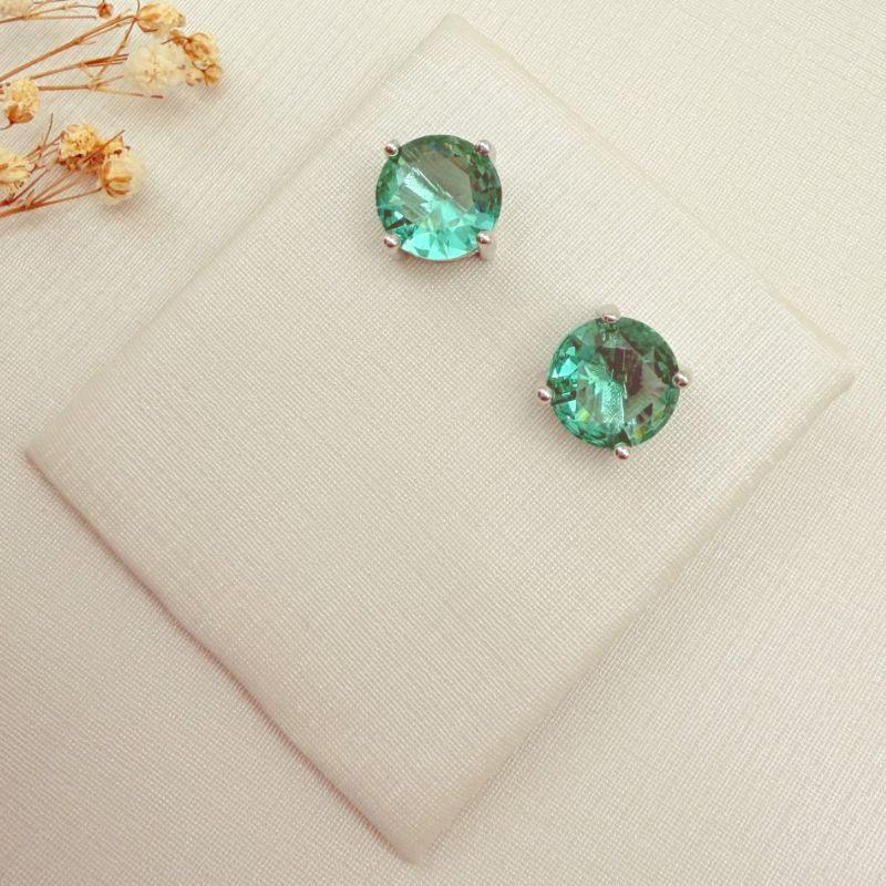 07.2867.9.B - (0,9 Tam.G) Brinco de ponto de luz circular em garras com galeria