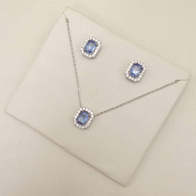 08.0621.8.B - (40) Conjunto retangular com uma fileira de aura separada com galeria