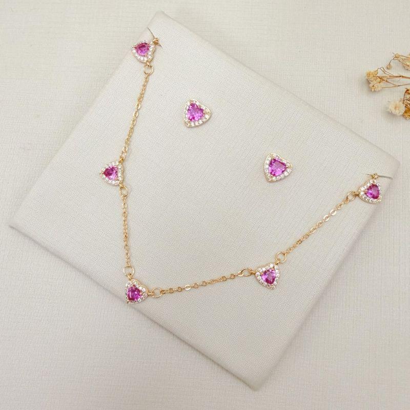 08.0625.13.O - (35) Conjunto de corações com um aura de colar em estilo tiffany