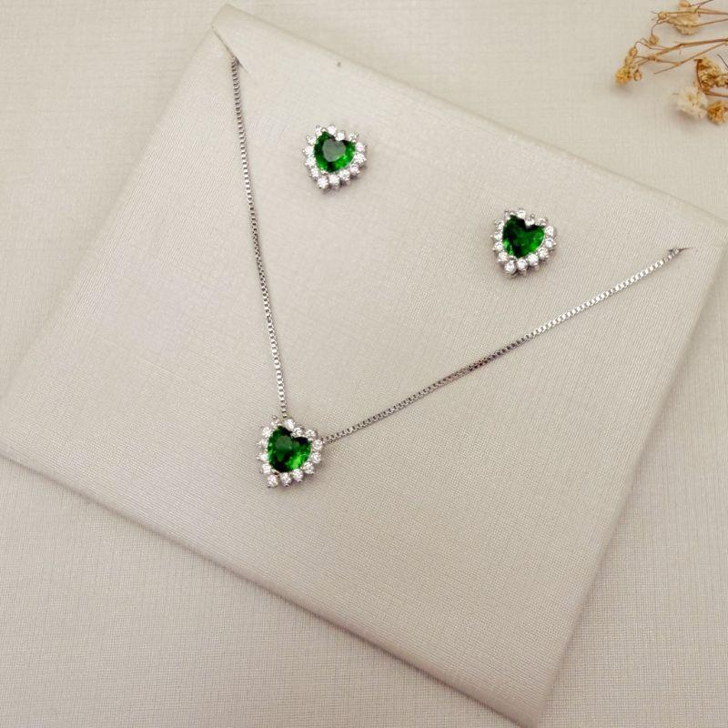 08.0640.5.B - (40) Conjunto de coração com uma linha de aura