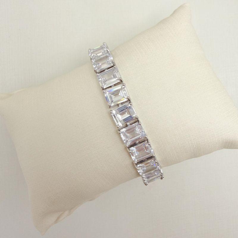 12.2282.1.B - Pulseira riviera de pedra retangular com fecho relógio