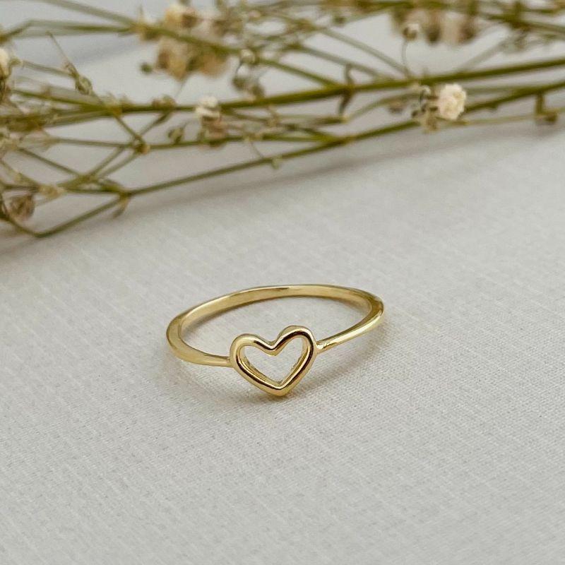 01.0203.0.O - (10) Anel para falange de aro fino com silhueta de coração liso pequeno