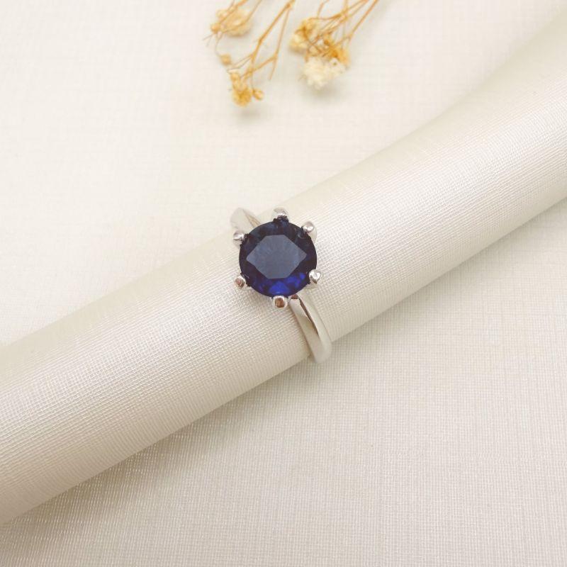 03.2551.4.B - (19) Anel solitário simples de 8mm em cravação garras