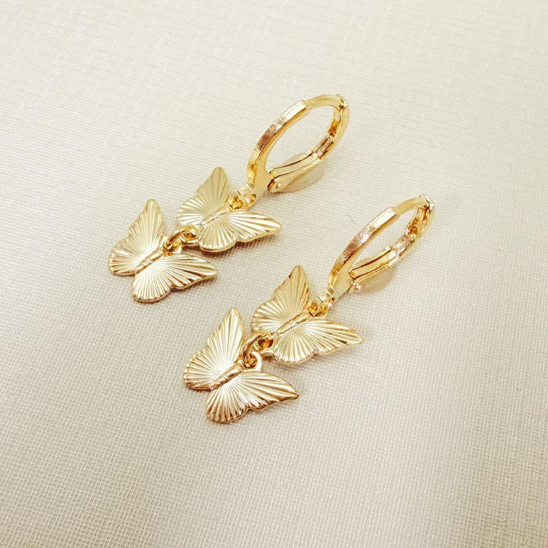 05.3149.0.O - Argola de pressão clássica com pingente de duas borboletas desenhadas