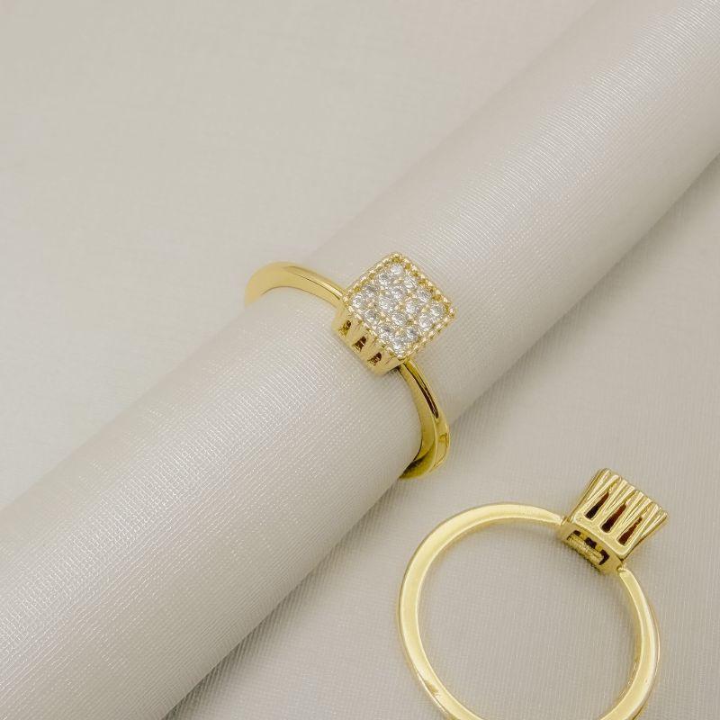 03.2574.1.O - (17) Anel estilo solitario alto quadrado de cravação chuveiro com aro liso