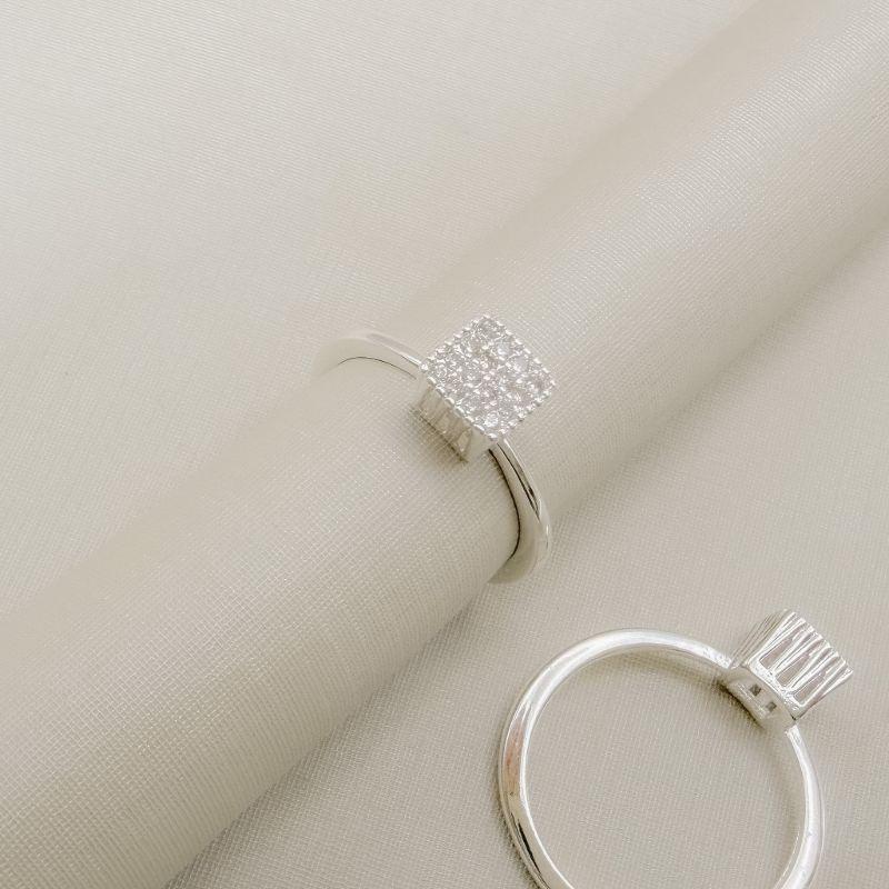 03.2574.1.S - (20) Anel estilo solitario alto quadrado de cravação chuveiro com aro liso