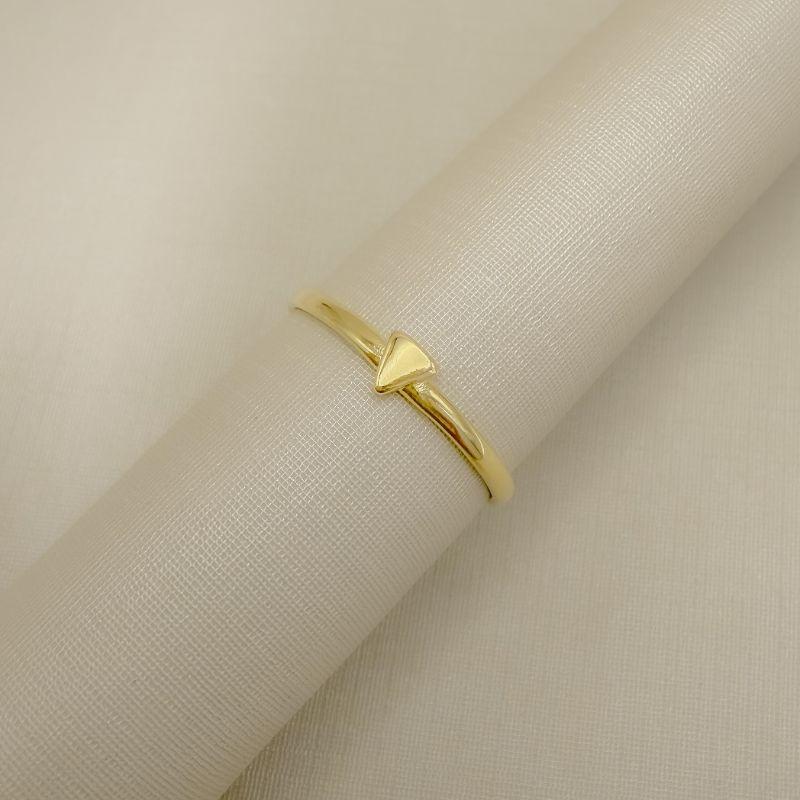 03.2609.0.O - (15,5) Anel de aro liso com triangulo central liso