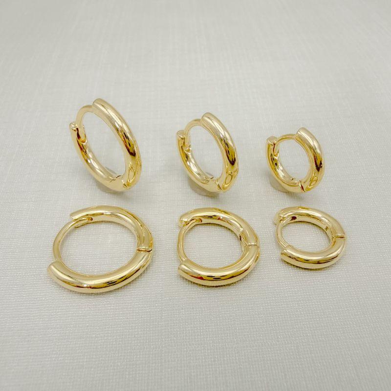 05.3162.0.O - Trio de argolas de tubo liso clássico simples