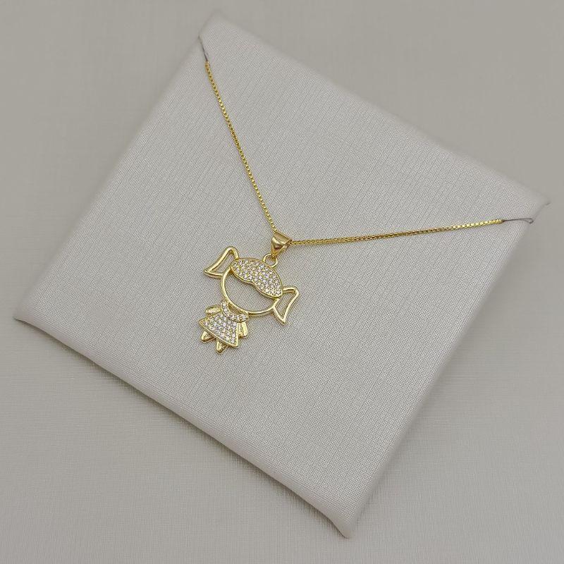 09.2006.1.O - (45) Colar de pingente menina grande cravejada