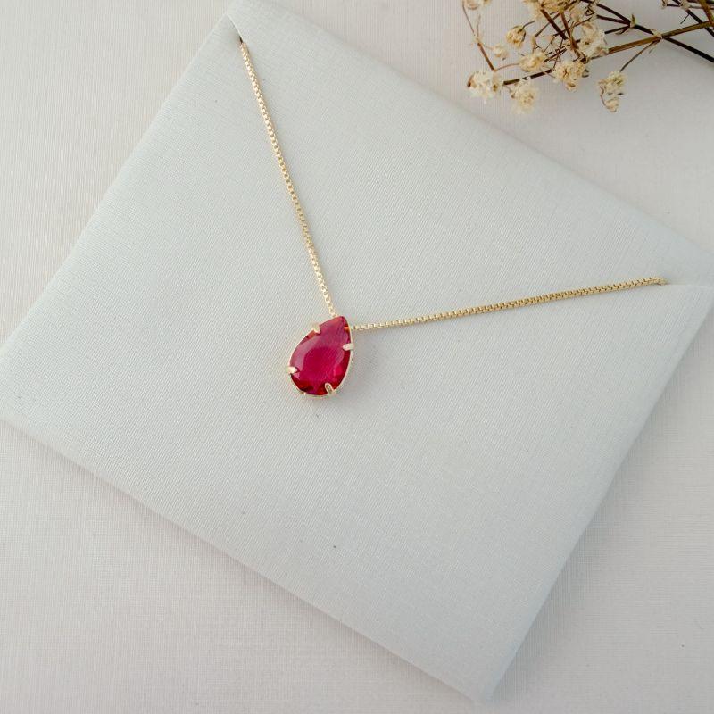 09.2404.6.O - (45) Colar de veneziana com pingente em gota de cravação garras